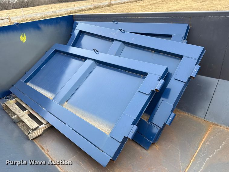 image for item ES5735 EWF roll-off dumpster