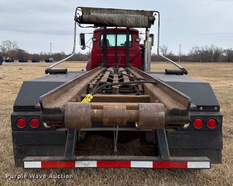 image for item ES5741 2002 Mack RD688S roll-off container truck