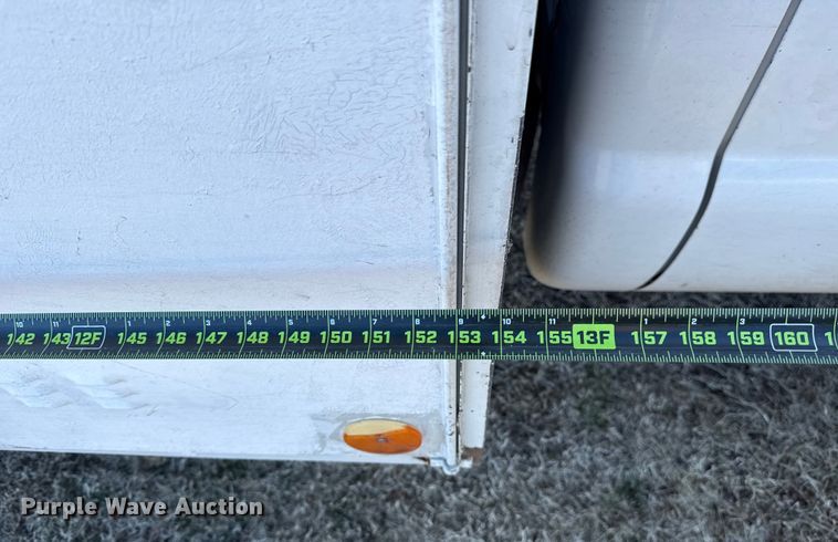 image for item ES5759 2011 Ford F450 Super Duty bucket truck