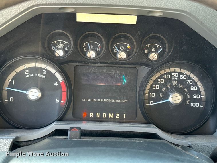 image for item ES5759 2011 Ford F450 Super Duty bucket truck