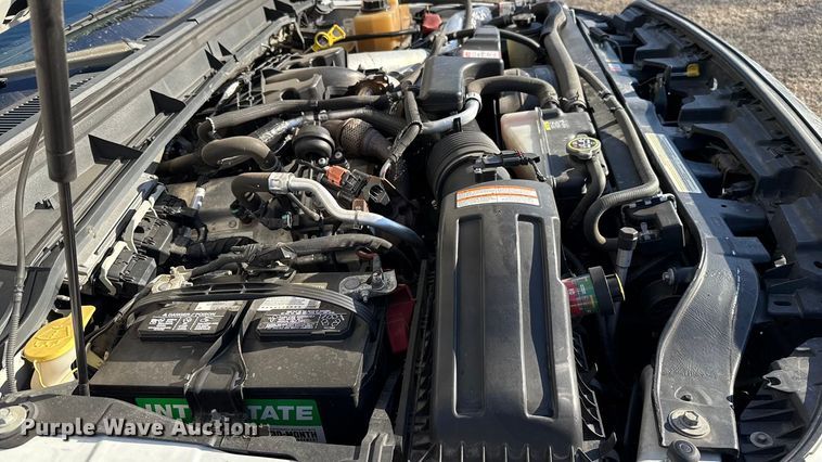 image for item ES5759 2011 Ford F450 Super Duty bucket truck