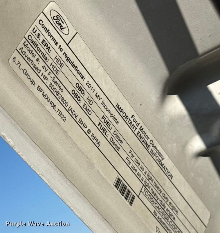 image for item ES5759 2011 Ford F450 Super Duty bucket truck