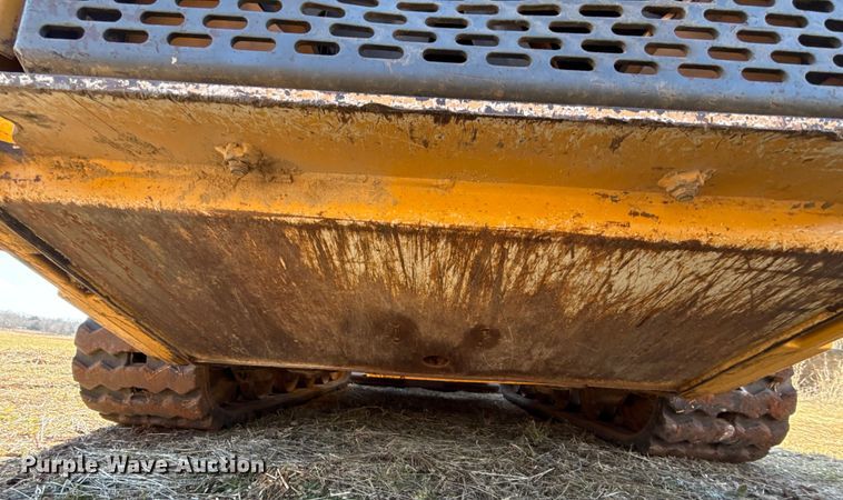 image for item ES5769 2013 John Deere 323DT tracked skid steer loader