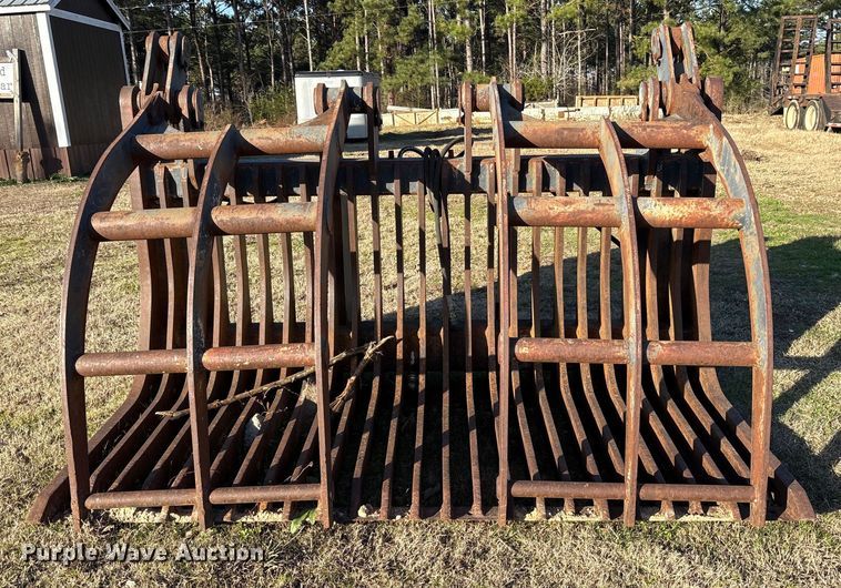 image for item ES8525 JRB 544H  wheel loader root grapple bucket