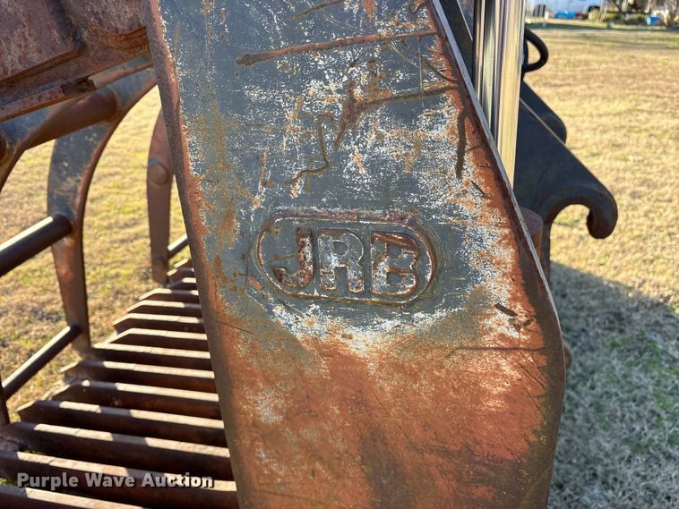 image for item ES8525 JRB 544H  wheel loader root grapple bucket