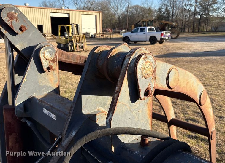 image for item ES8525 JRB 544H  wheel loader root grapple bucket