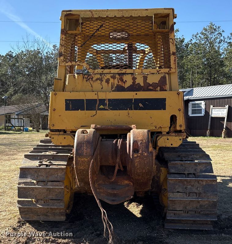 image for item ES8528 1989 Caterpillar D6D dozer