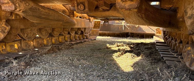 image for item ES8528 1989 Caterpillar D6D dozer