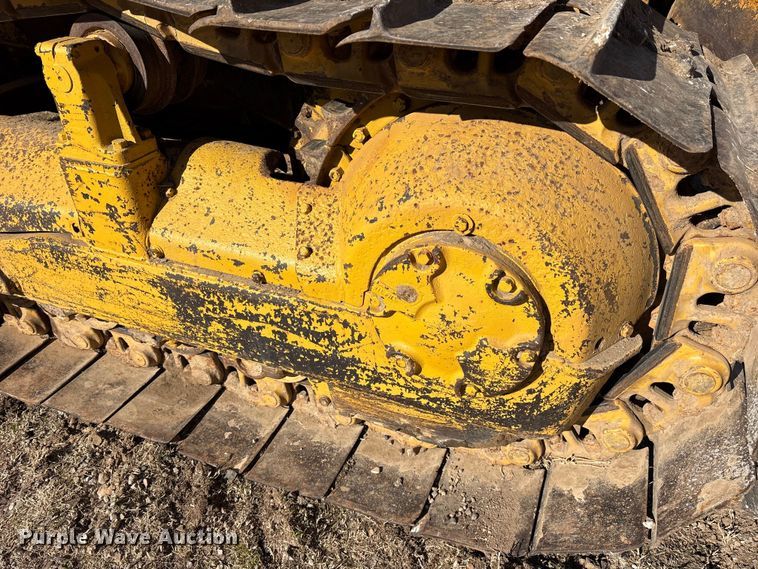 image for item ES8528 1989 Caterpillar D6D dozer