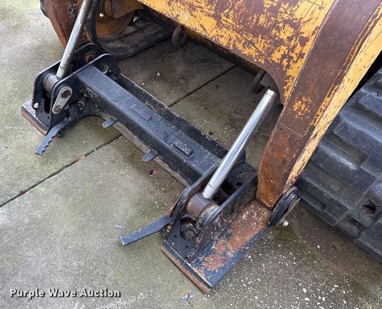 image for item ES8537 2012 Caterpillar 289C tracked skid steer loader