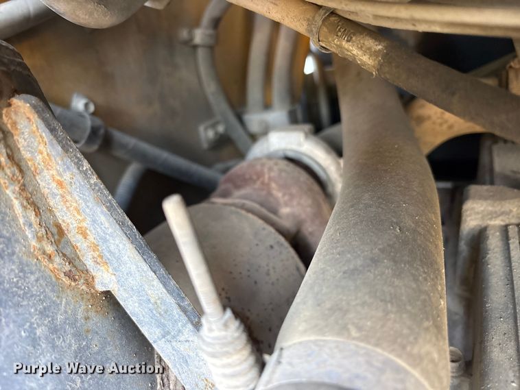 image for item ES8537 2012 Caterpillar 289C tracked skid steer loader