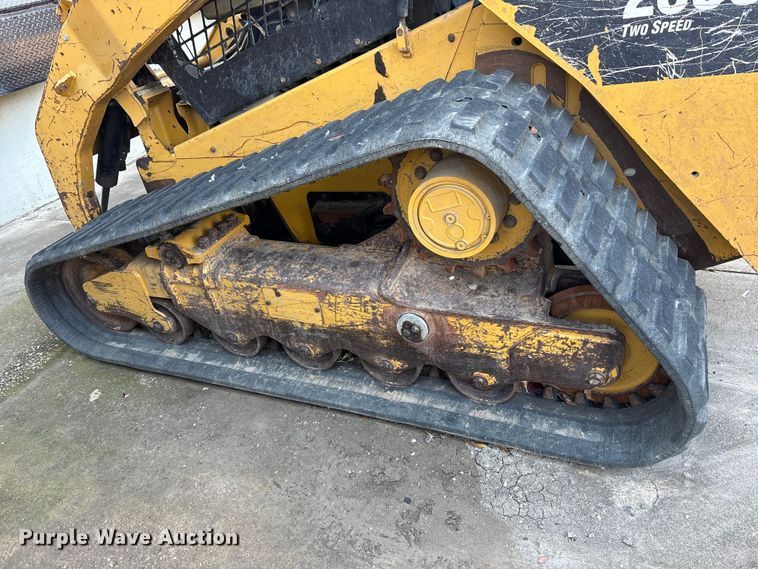 image for item ES8537 2012 Caterpillar 289C tracked skid steer loader