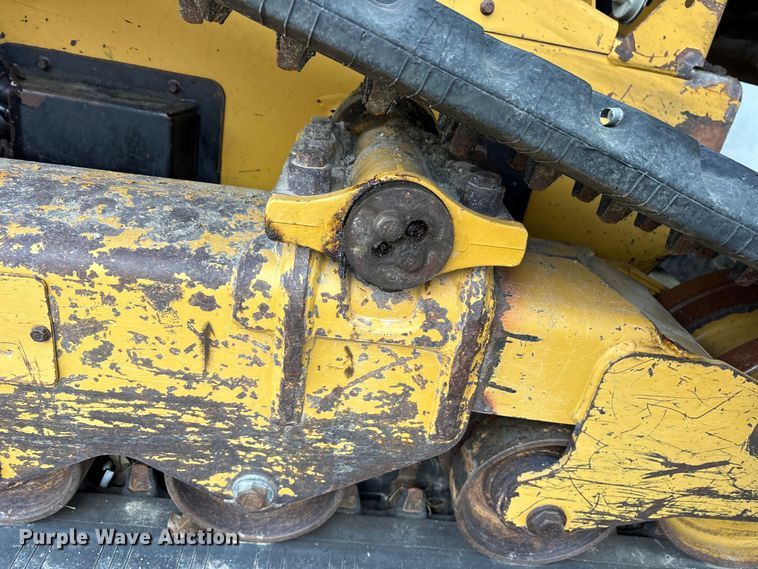 image for item ES8537 2012 Caterpillar 289C tracked skid steer loader