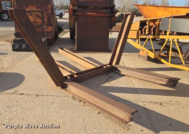 image for item ET1113 Kolberg 7308-32P screening plant