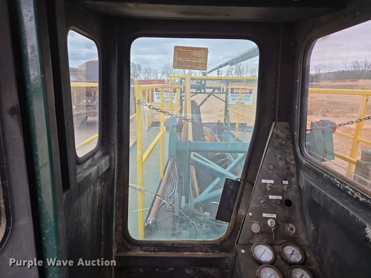 image for item ET1117 VMI INC. 615 dredge