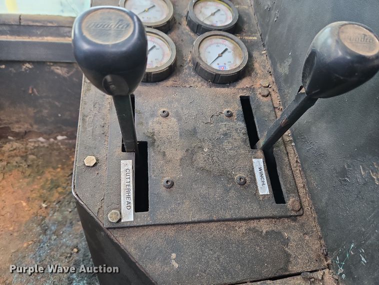 image for item ET1117 VMI INC. 615 dredge