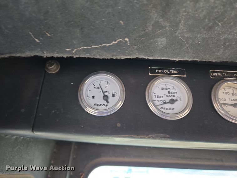 image for item ET1117 VMI INC. 615 dredge