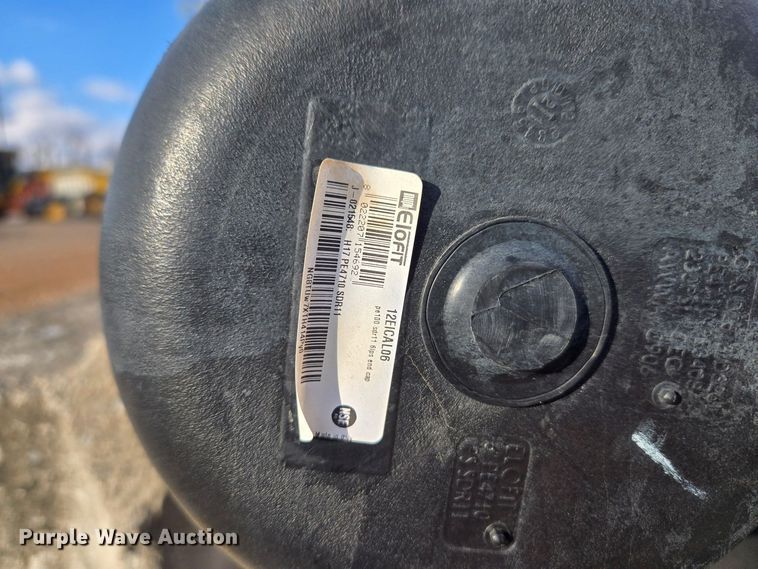 image for item ET1117 VMI INC. 615 dredge