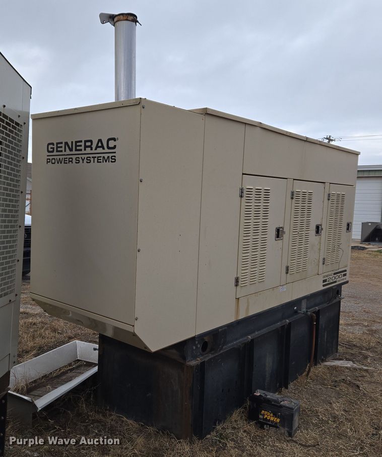 image for item ET1163 2004 Generac Series 380526010 generator