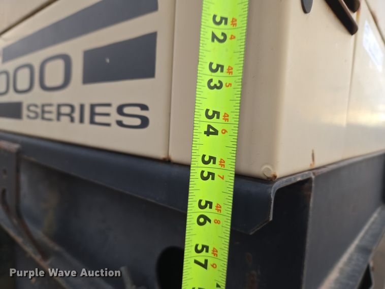 image for item ET1163 2004 Generac Series 380526010 generator