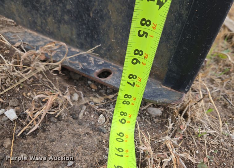 image for item ET1163 2004 Generac Series 380526010 generator