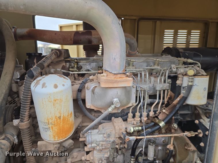 image for item ET1163 2004 Generac Series 380526010 generator