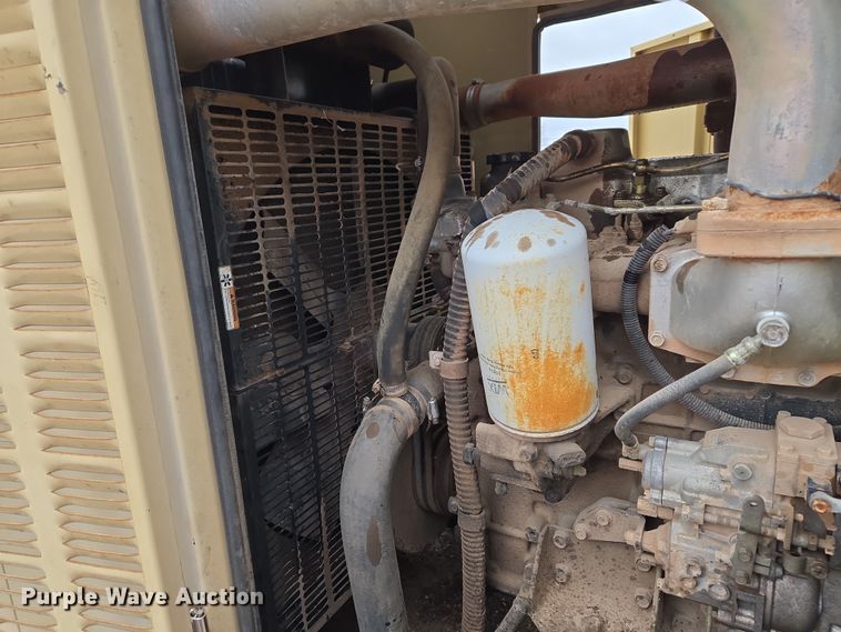 image for item ET1163 2004 Generac Series 380526010 generator