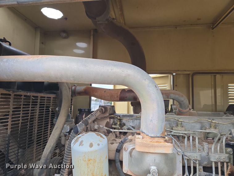 image for item ET1163 2004 Generac Series 380526010 generator