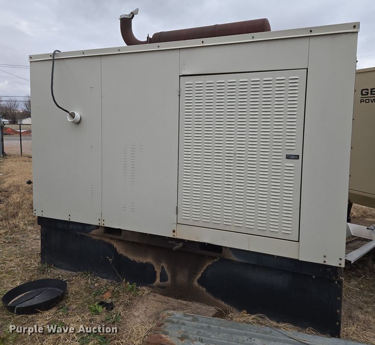 image for item ET1164 2006 Pivot Power generator