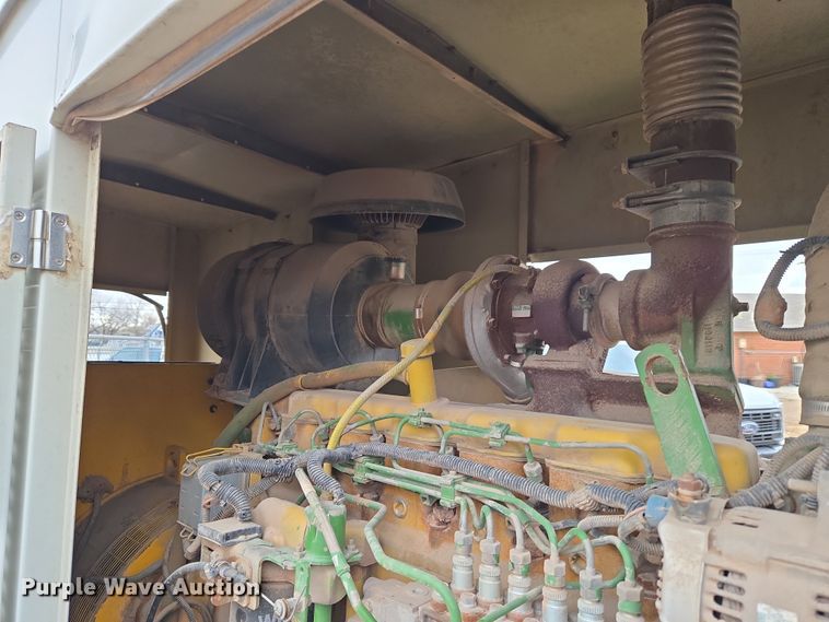 image for item ET1164 2006 Pivot Power generator