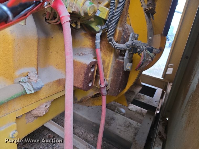 image for item ET1164 2006 Pivot Power generator