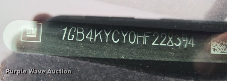 image for item ET1173 2017 Chevrolet Silverado 3500HD Crew Cab flatbed truck