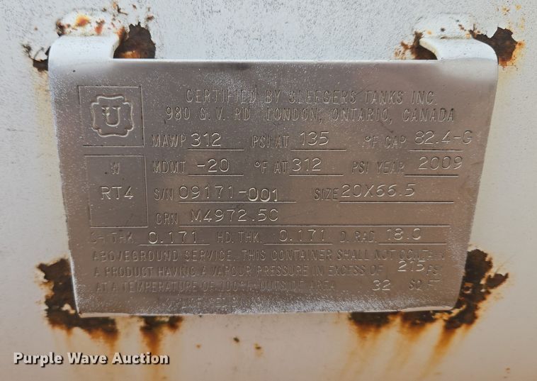 image for item ET1175 2009 Chevrolet C8C truck cab and chassis