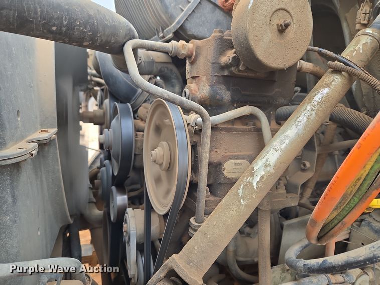 image for item ET1175 2009 Chevrolet C8C truck cab and chassis