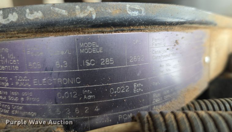 image for item ET1176 2002 Freightliner FL70 flatbed truck