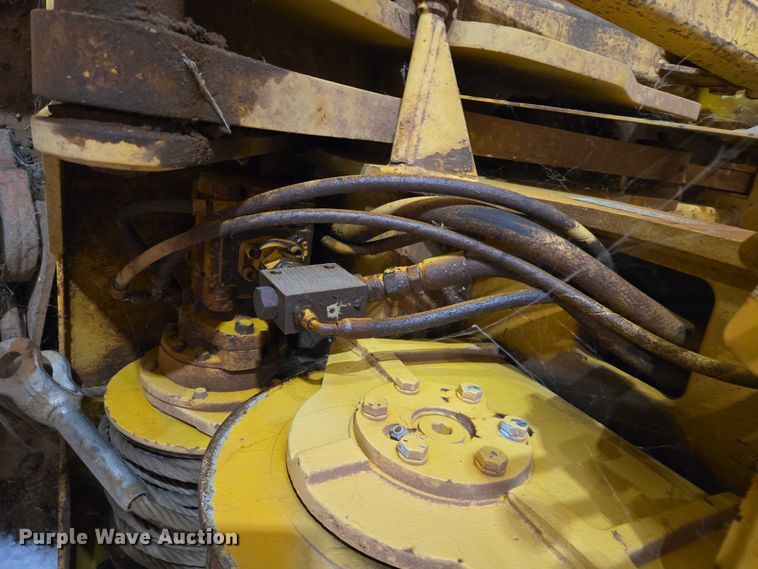 image for item ET1221 2012 Midwestern M-520 side boom pipe layer 