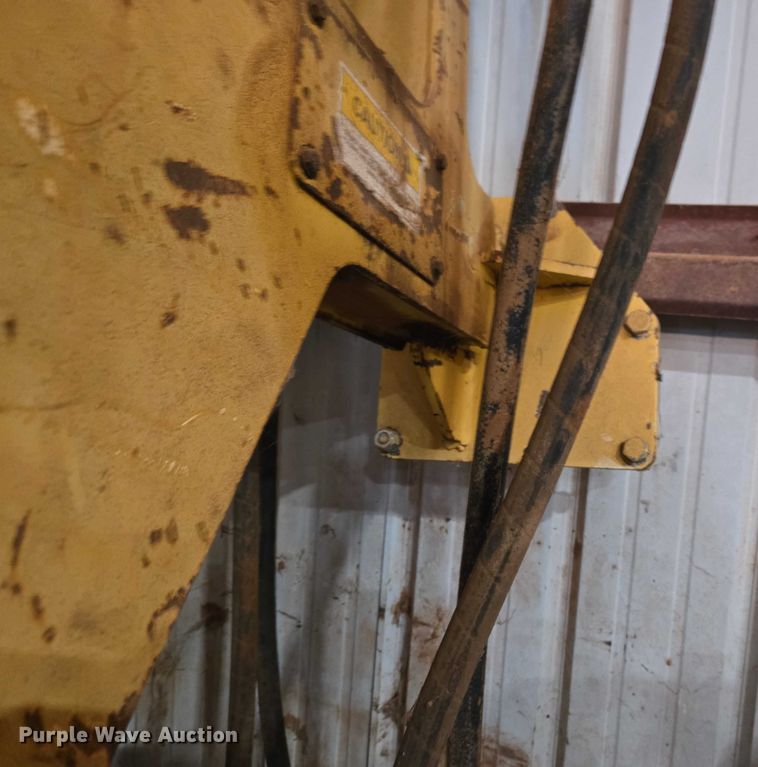 image for item ET1221 2012 Midwestern M-520 side boom pipe layer 