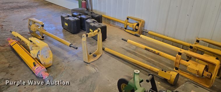 image for item ET1223 (4) Tremble EM400 grade control systems 