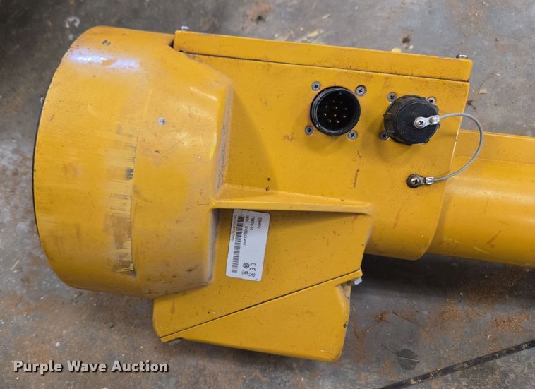 image for item ET1223 (4) Tremble EM400 grade control systems 