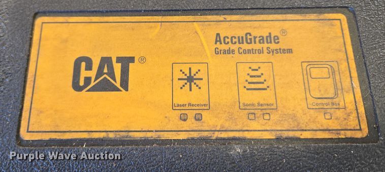 image for item ET1223 (4) Tremble EM400 grade control systems 