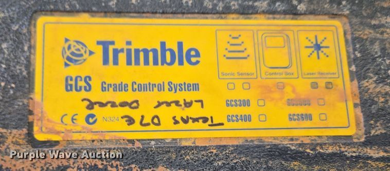 image for item ET1223 (4) Tremble EM400 grade control systems 