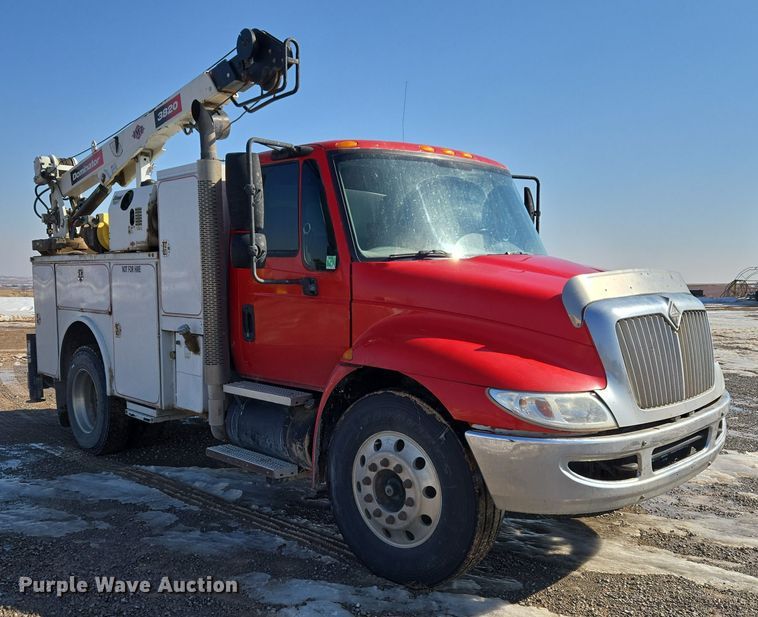 image for item ET1224 2007 International 4300 utility / service truck