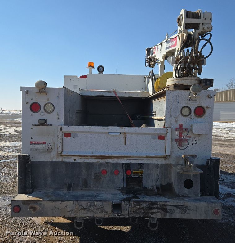 image for item ET1224 2007 International 4300 utility / service truck