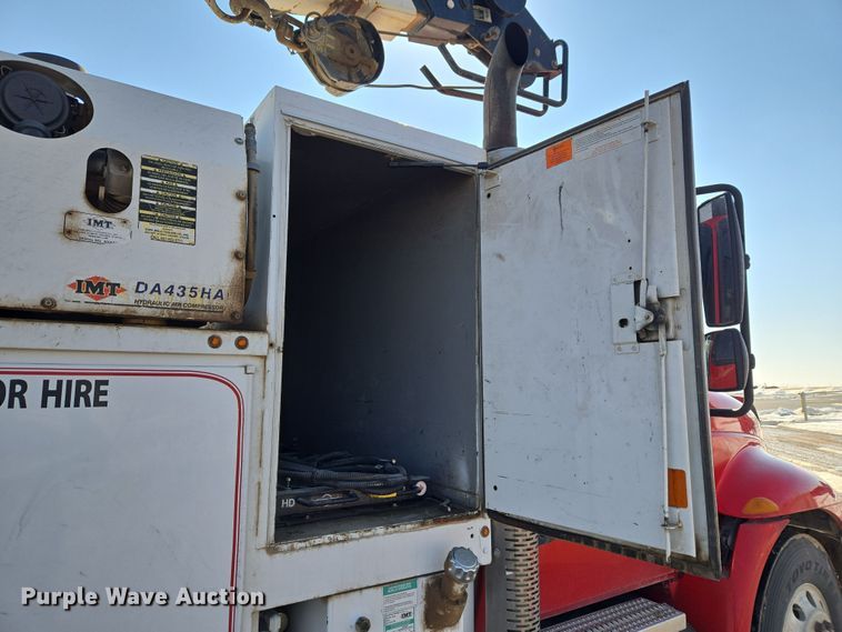 image for item ET1224 2007 International 4300 utility / service truck