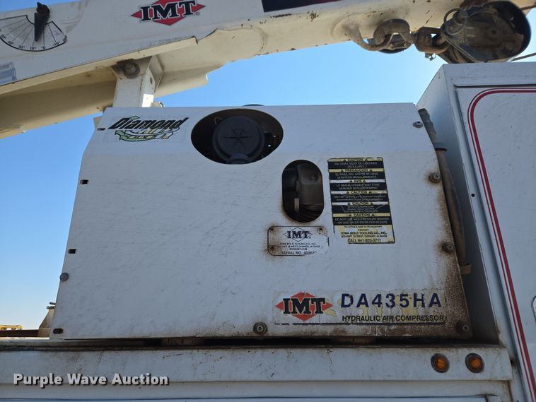 image for item ET1224 2007 International 4300 utility / service truck