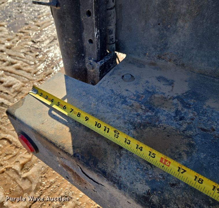 image for item ET1224 2007 International 4300 utility / service truck