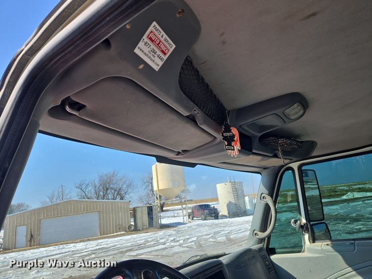 image for item ET1224 2007 International 4300 utility / service truck