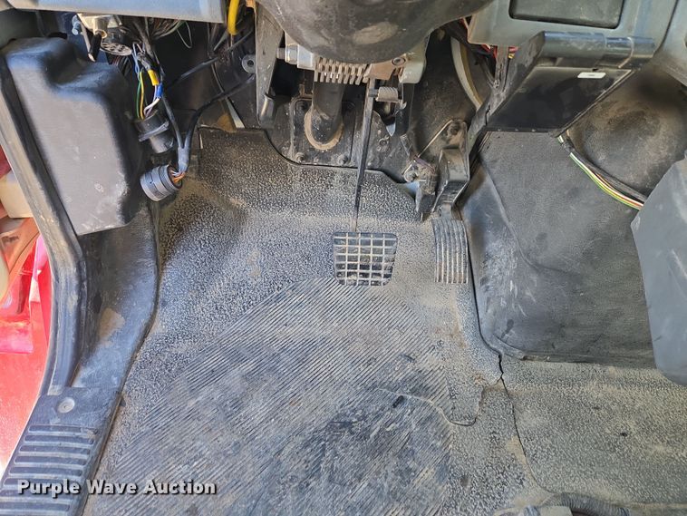 image for item ET1224 2007 International 4300 utility / service truck