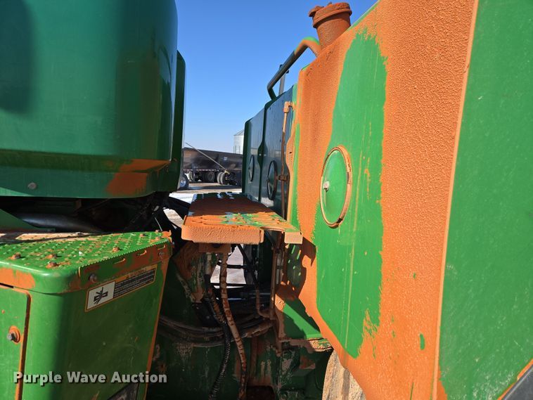 image for item ET1225 2015 John Deere 9570R Scraper Special 4WD tractor