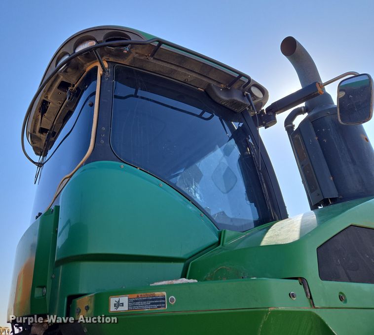 image for item ET1225 2015 John Deere 9570R Scraper Special 4WD tractor